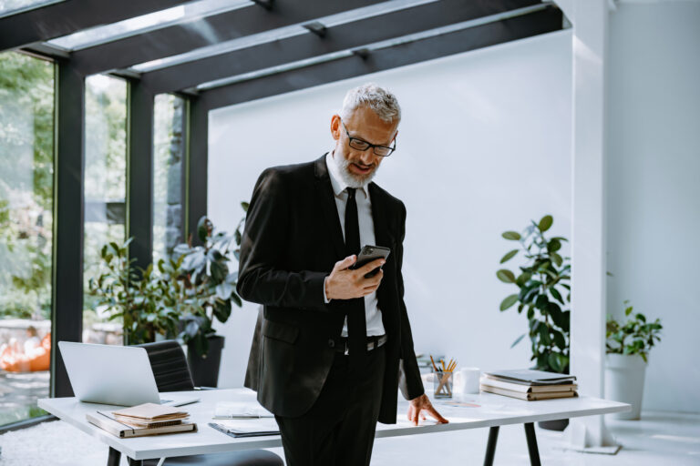 entrepreneur qui lit Humoran.com